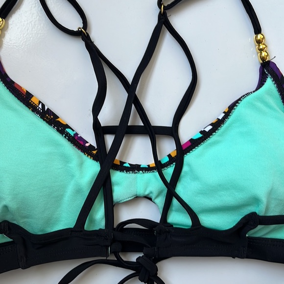 Time and Tru Bikini Top - Picture 6 of 7